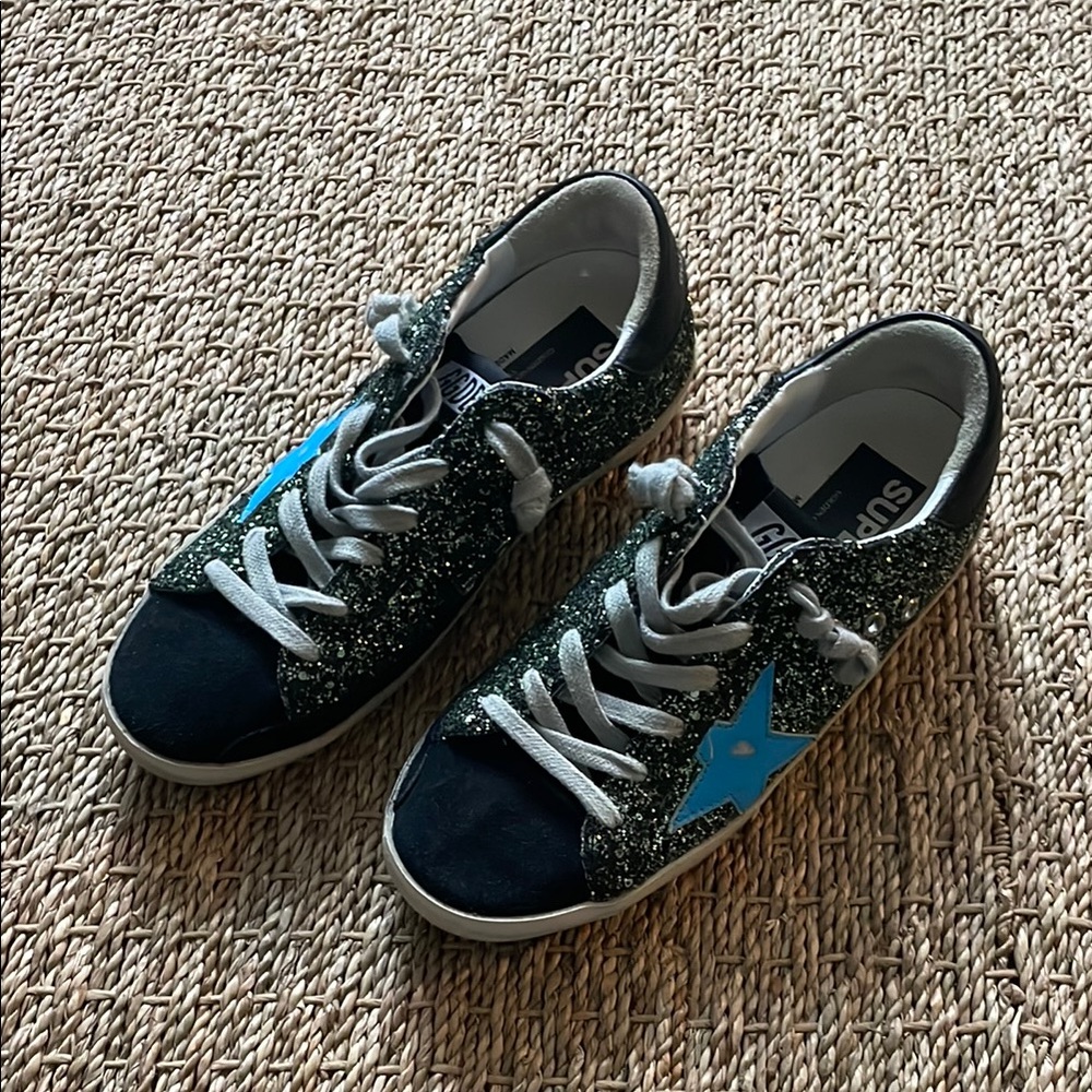 GOLDEN GOOSE SNEAKERS!